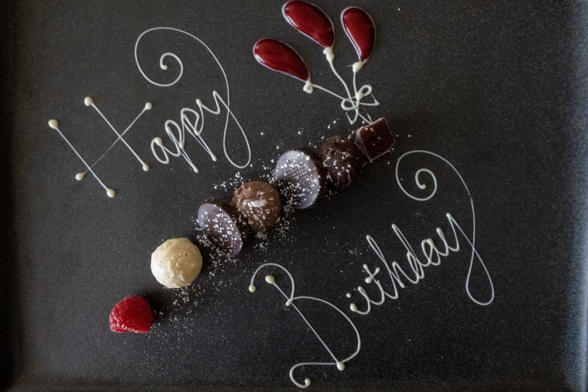 Pre-Cut Sheet Cakes